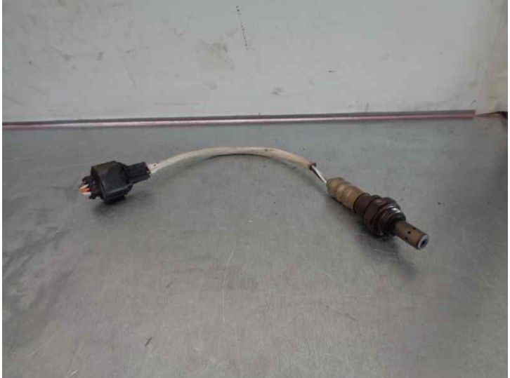 Recambio de sonda lambda para dacia sandero 1.6 cat referencia OEM IAM H7700109844  
