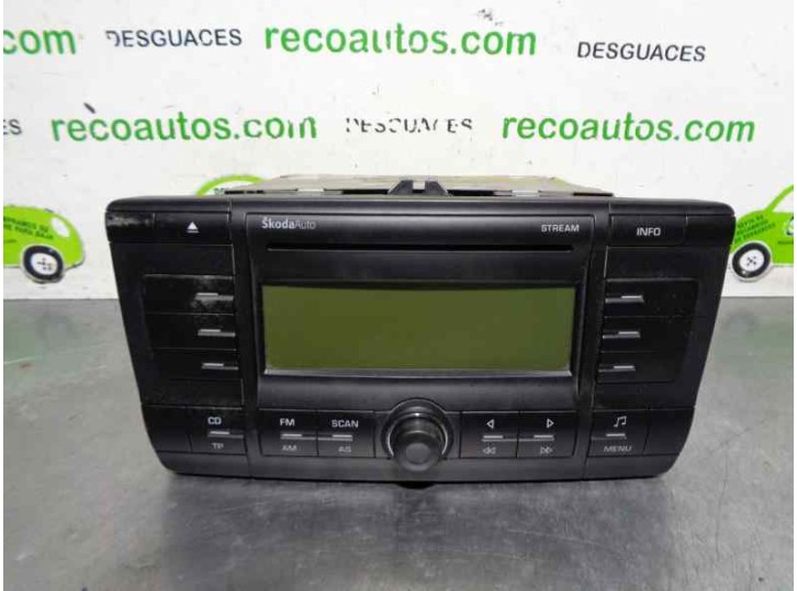 Recambio de sistema audio / radio cd para skoda octavia berlina (1z3) 1.9 tdi referencia OEM IAM 1Z0035161B  