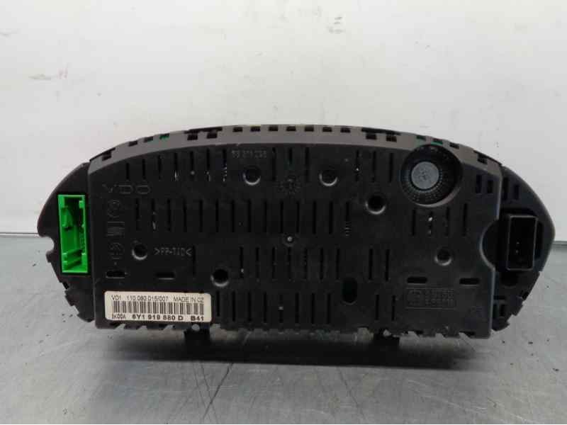 Recambio de cuadro instrumentos para skoda fabia familiar (6y5) referencia OEM IAM 6Y1919880D 110080015007 VDO