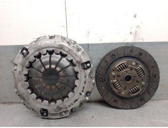 Recambio de kit embrague para renault megane ii sedán (lm0/1_) 1.6 referencia OEM IAM 7711135374 7711135374 1878634164 SACHS