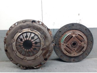 Recambio de kit embrague para peugeot expert tepee (vf3x_) 2.0 hdi 120 4x4 referencia OEM IAM 2052P3 2052P3 VALEO