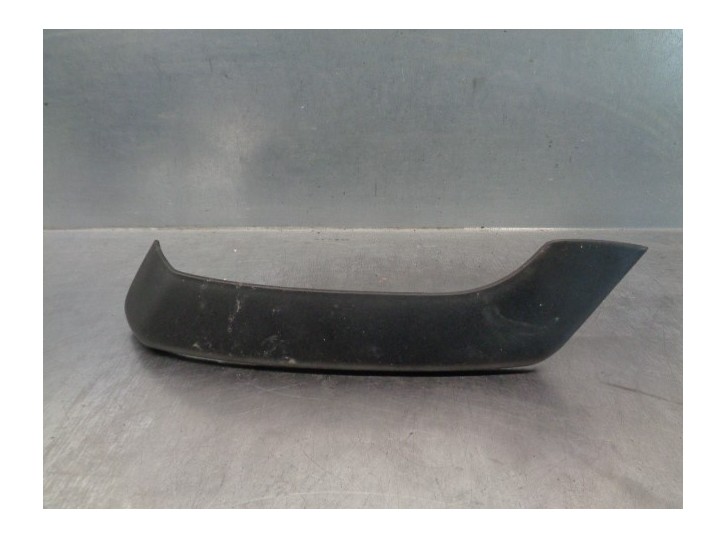 Recambio de molduras delanteras para volkswagen polo (6r1) 1.4 fsi referencia OEM IAM 6R0867172L  