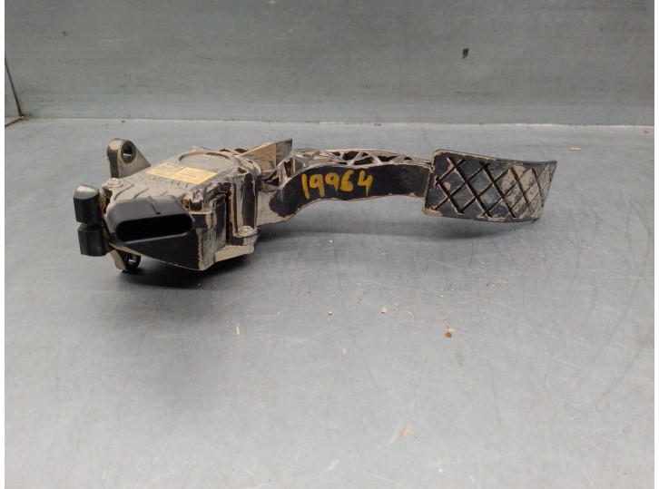 Recambio de potenciometro pedal para volkswagen polo (6r1) 1.4 fsi referencia OEM IAM 6C1721503B 0280755223 BOSCH