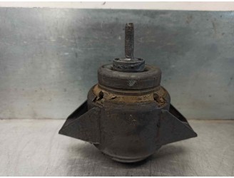 Recambio de soporte motor derecho para land rover discovery (lt) 2.5 turbodiesel referencia OEM IAM KKB102602  