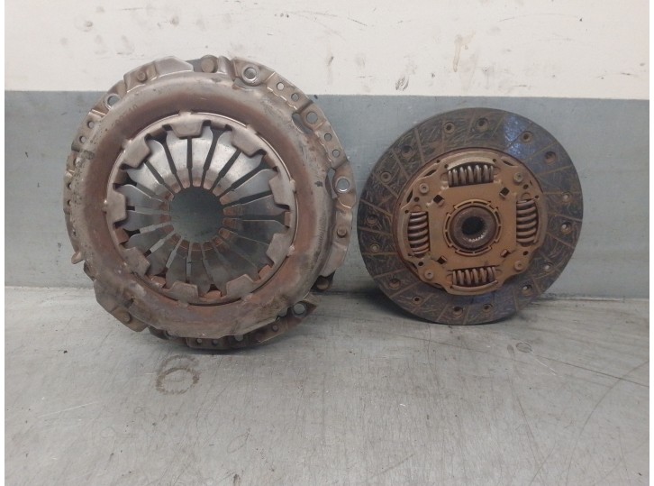 Recambio de kit embrague para hyundai i20 ii (gb, ib) 1.2 referencia OEM IAM 4110002710 