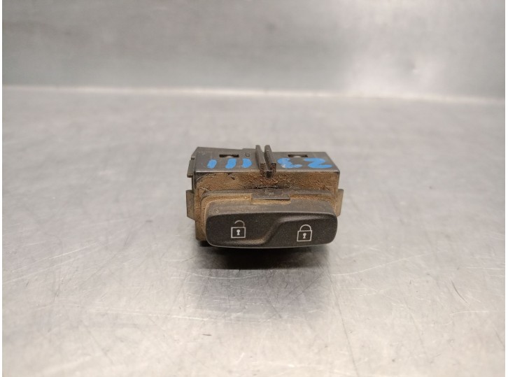 Recambio de interruptor para volvo xc70 ii (136) d4 awd referencia OEM IAM 30710475 