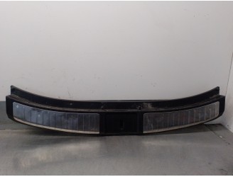 Recambio de molduras traseras para infiniti fx 3.7 v6 cat referencia OEM IAM 849921CA0A 