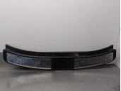 Recambio de molduras traseras para infiniti fx 3.7 v6 cat referencia OEM IAM 849921CA0A 
