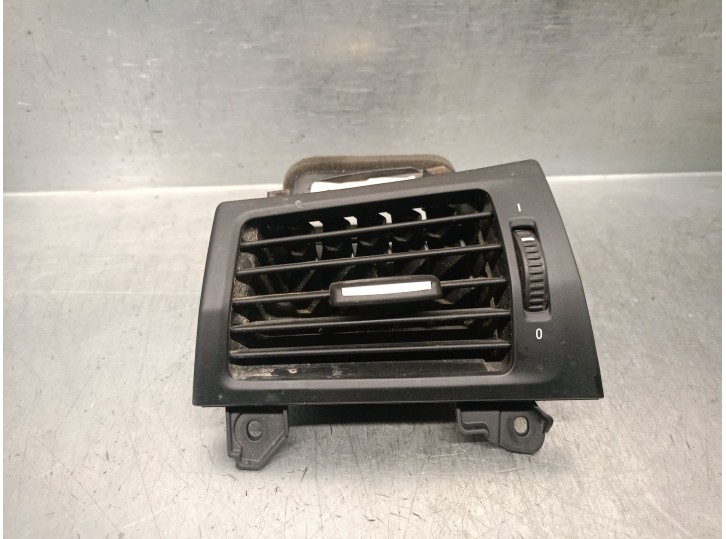 Recambio de aireador para bmw x4 (f26) xdrive 20 d referencia OEM IAM 17238711 64229184141 