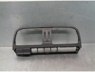 Replacement front trims for Volkswagen Polo (6R1) 1.4 FSI OEM IAM reference 6C0959823 M5889 