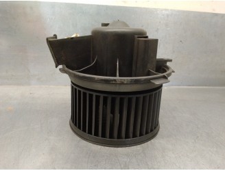 Recambio de motor calefaccion para peugeot 206 berlina 1.4 hdi referencia OEM IAM 6441J8  