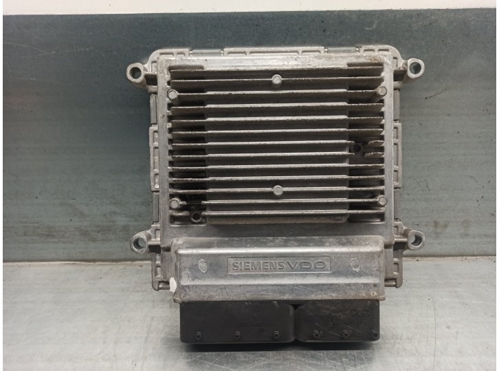 Recambio de centralita motor uce para dodge caliber 2.0 16v cat referencia OEM IAM P68000129AH A2C53240963 VDO
