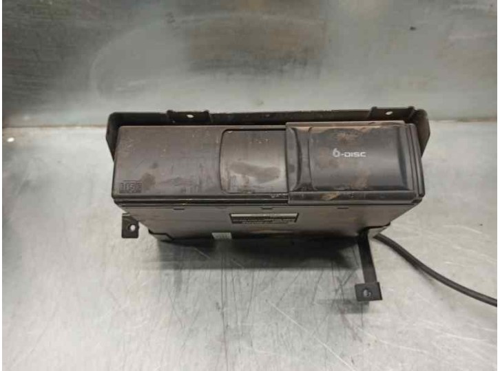 Recambio de sistema audio / radio cd para volkswagen touareg (7la) 3.0 v6 tdi dpf referencia OEM IAM 1J6035111 