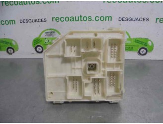 Recambio de caja reles / fusibles para toyota rav 4 2.4 120kw referencia OEM IAM 0054215D06 
