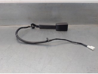 Recambio de enganche cinturon para infiniti fx 3.7 v6 cat referencia OEM IAM 868431CE0C  
