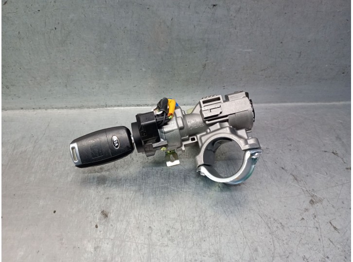 Replacement ignition switch for Kia Niro I (DE) 1.6 GDi Hybrid OEM IAM reference 81910D3000 81910D3000 