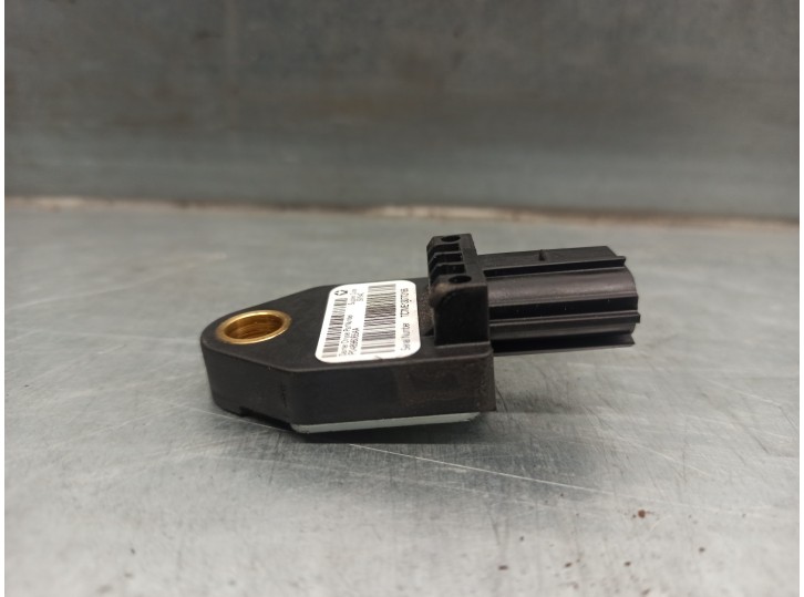 Recambio de sensor impacto para dodge caliber 2.0 16v cat referencia OEM IAM P04896065AA 