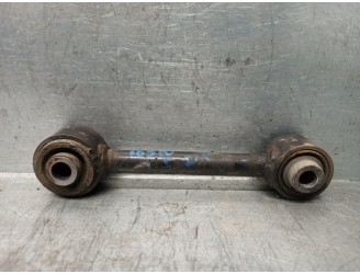 Recambio de brazo suspension inferior trasero izquierdo para mitsubishi outlander (cu0w) 2.4 4wd referencia OEM IAM MN100109 