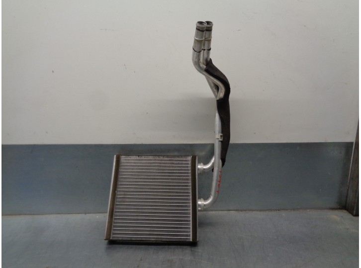 Recambio de radiador calefaccion / aire acondicionado para nissan x-trail (t31) le referencia OEM IAM 27140JG42A  