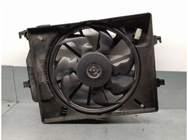 Recambio de electroventilador para hyundai i20 ii (gb, ib) 1.2 referencia OEM IAM 252310U390  