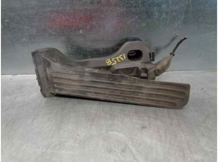 Recambio de potenciometro pedal para skoda octavia berlina (1z3) 2.0 tdi referencia OEM IAM 1K1721503L 6PV00860000 HELLA