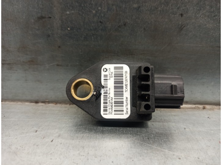Recambio de sensor impacto para dodge caliber 2.0 16v cat referencia OEM IAM P04896061AA 