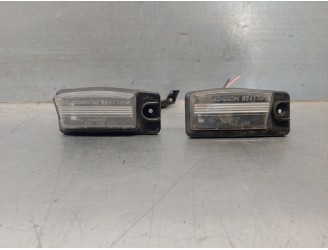 Recambio de piloto matricula para infiniti fx 3.7 v6 cat referencia OEM IAM 26510AR00A  