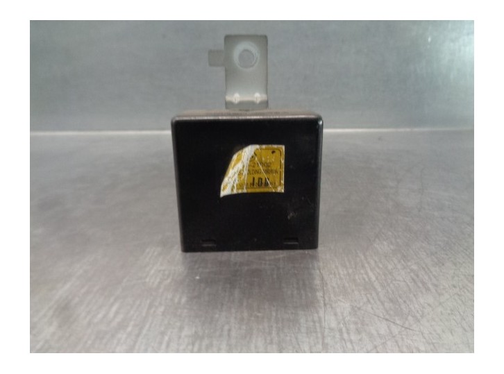 Recambio de modulo electronico para ssangyong rodius xdi referencia OEM IAM 8737021002  