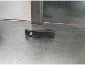 Recambio de boton apertura deposito para dacia duster ii 1.6 sce cat referencia OEM IAM 846407434R  