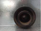Replacement crankshaft pulley for Ford Focus sedan (CAK) 1.6 16V CAT OEM IAM reference 2S6G6B321AA 