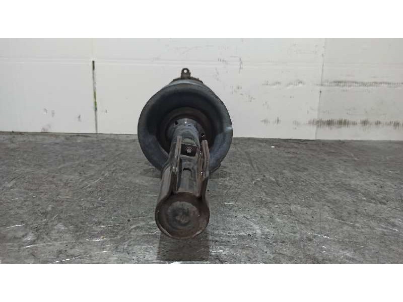 Recambio de amortiguador delantero izquierdo para renault 19 1.9 referencia OEM IAM 7700824458 03041000456A KYB