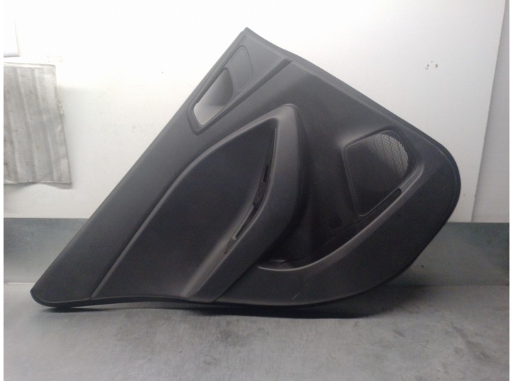 Recambio de guarnecido puerta trasera izquierda para hyundai i20 ii (gb, ib) 1.2 referencia OEM IAM 83330C8010 5 PUERTAS