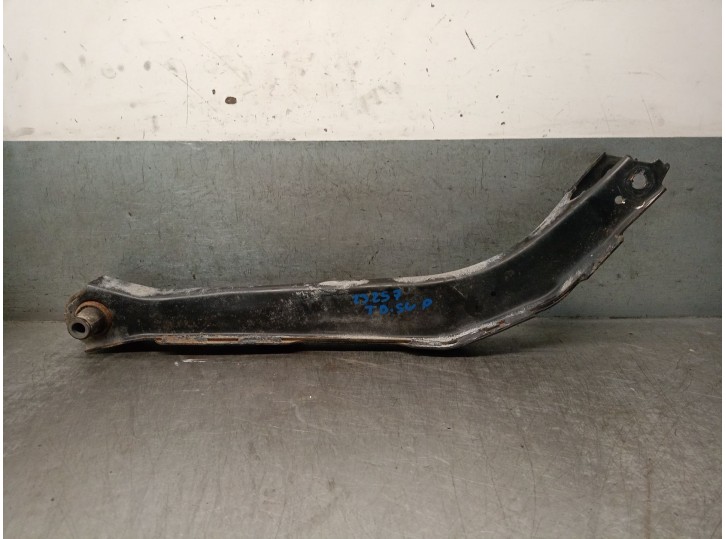 Replacement rear right upper suspension arm for Opel Vectra B Sedan 2.0 16V CAT (X 20 XEV / L34) OEM IAM reference