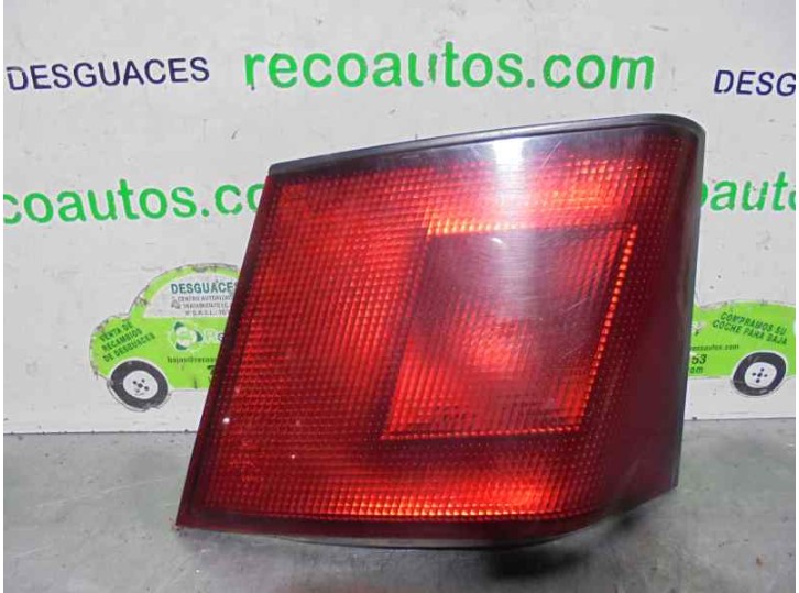 Recambio de piloto trasero derecho para mitsubishi carisma berlina 5 (da0) 1.8 gdi cat referencia OEM IAM MB944544 DE PORTON