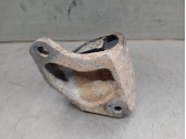 Replacement engine mount for Volvo V90 II Station Wagon (235) D5 AWD OEM IAM reference 31480565 31480565 