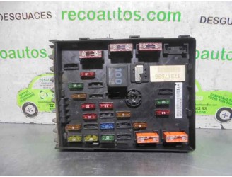 Recambio de caja reles / fusibles para volkswagen passat berlina (3c2) 2.0 tdi referencia OEM IAM 3C0937125 