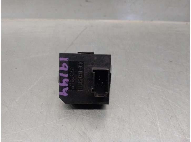 Recambio de centralita inmovilizador para hyundai i20 ii (gb, ib) 1.2 referencia OEM IAM 95420B4000 F005V01350 BOSCH