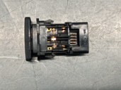Recambio de interruptor para peugeot 108 1.0 vti 72 referencia OEM IAM 15C714 
