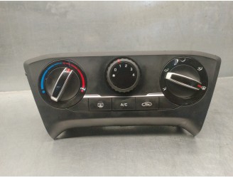 Recambio de mando calefaccion / aire acondicionado para hyundai i20 ii (gb, ib) 1.2 referencia OEM IAM 97250C8011  