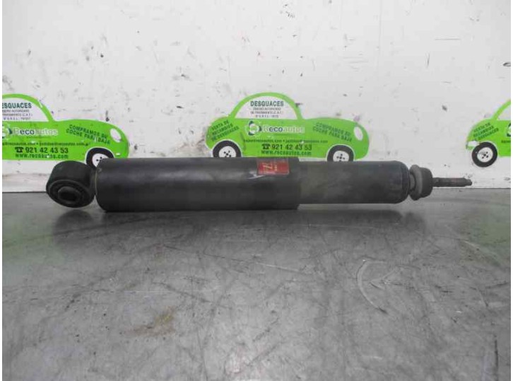 Recambio de amortiguador trasero derecho para hyundai h 1 2.5 crdi cat referencia OEM IAM 553104A100 