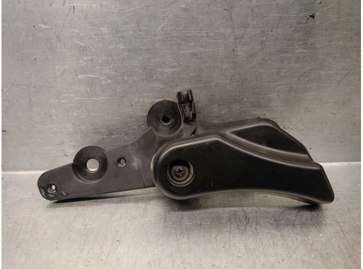 Replacement hood latch for BMW X4 (F26) xDrive 20 d OEM IAM reference 9175028 
