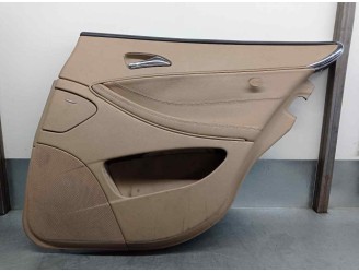 Recambio de guarnecido puerta trasera derecha para mercedes-benz clase cls (w219) 3.0 cdi cat referencia OEM IAM A2197300648 A21