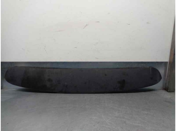 Recambio de aleron trasero para citroën c4 berlina 1.4 16v referencia OEM IAM 96811712XC 