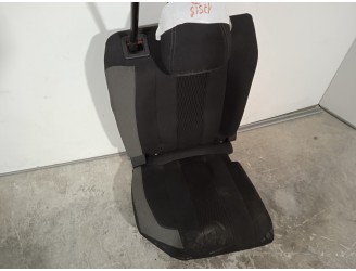 Recambio de asientos trasero derecho para peugeot 308 sw 1.2 12v e-thp referencia OEM IAM 4447452 TELA NEGRA Y GRIS 5 PUERTAS