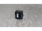 Recambio de mando elevalunas trasero derecho para alfa romeo giulia (952) 2.2 jtdm cat referencia OEM IAM 1561075620  