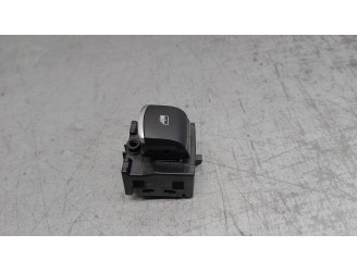 Recambio de mando elevalunas trasero izquierdo para alfa romeo giulia (952) 2.2 jtdm cat referencia OEM IAM 1561075620 