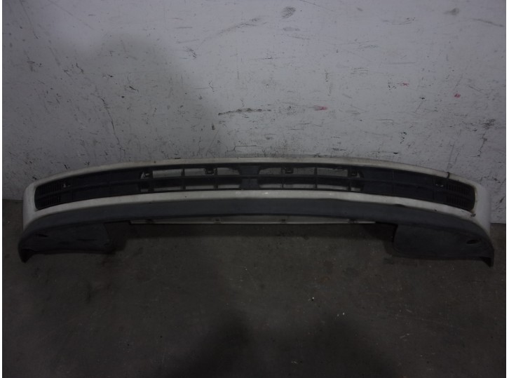 Replacement front bumper for Volkswagen Polo Saloon (6N1) 1.6 OEM IAM reference 4853720 WHITE AND BLACK 