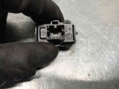 Replacement rear right window switch for Fiat Croma (194) 1.9 8V JTD CAT (939A1000 / 192A8000) OEM IAM reference 73544