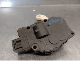 Recambio de motor apertura trampillas climatizador para jaguar xe (x760) 2.0 d referencia OEM IAM EFB497B 