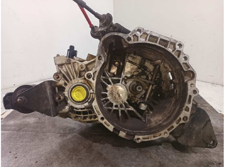 Replacement gearbox for Hyundai Accent (LC) 1.5 CRDi CAT OEM IAM reference J32073 209738 